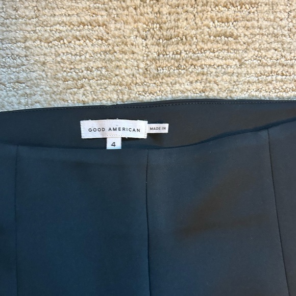 Good American Scuba Dress Pants - Size 4 (~US14) - Picture 2 of 4